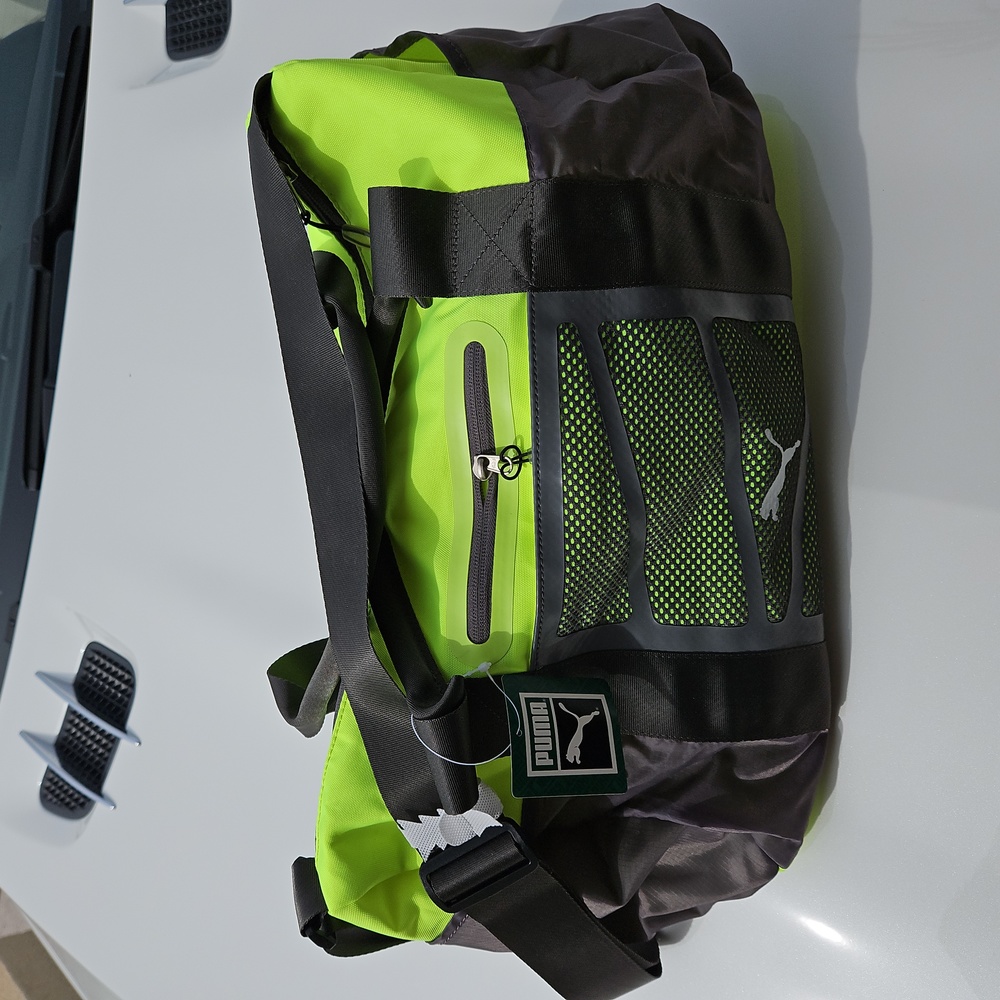 Puma unisex athletic bag